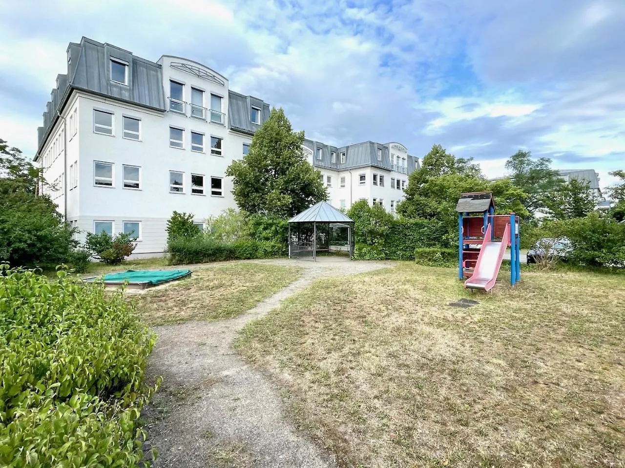 Premium Penthouse W46 Dresden - Elbnah, Hochwertig, Zentral, 3 Schlafzimmer! 0*,